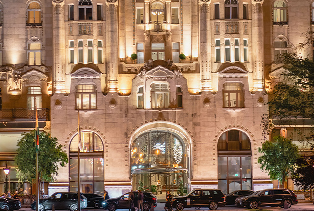 four-seasons-hotel-gresham-palace-budapest
